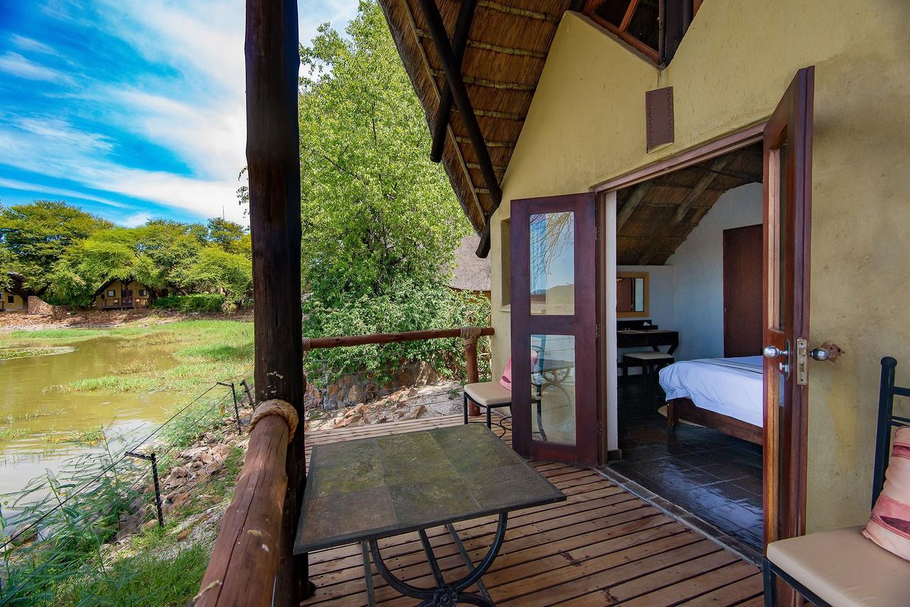 Tau Game Lodge Madikwe Game Reserve Exterior photo