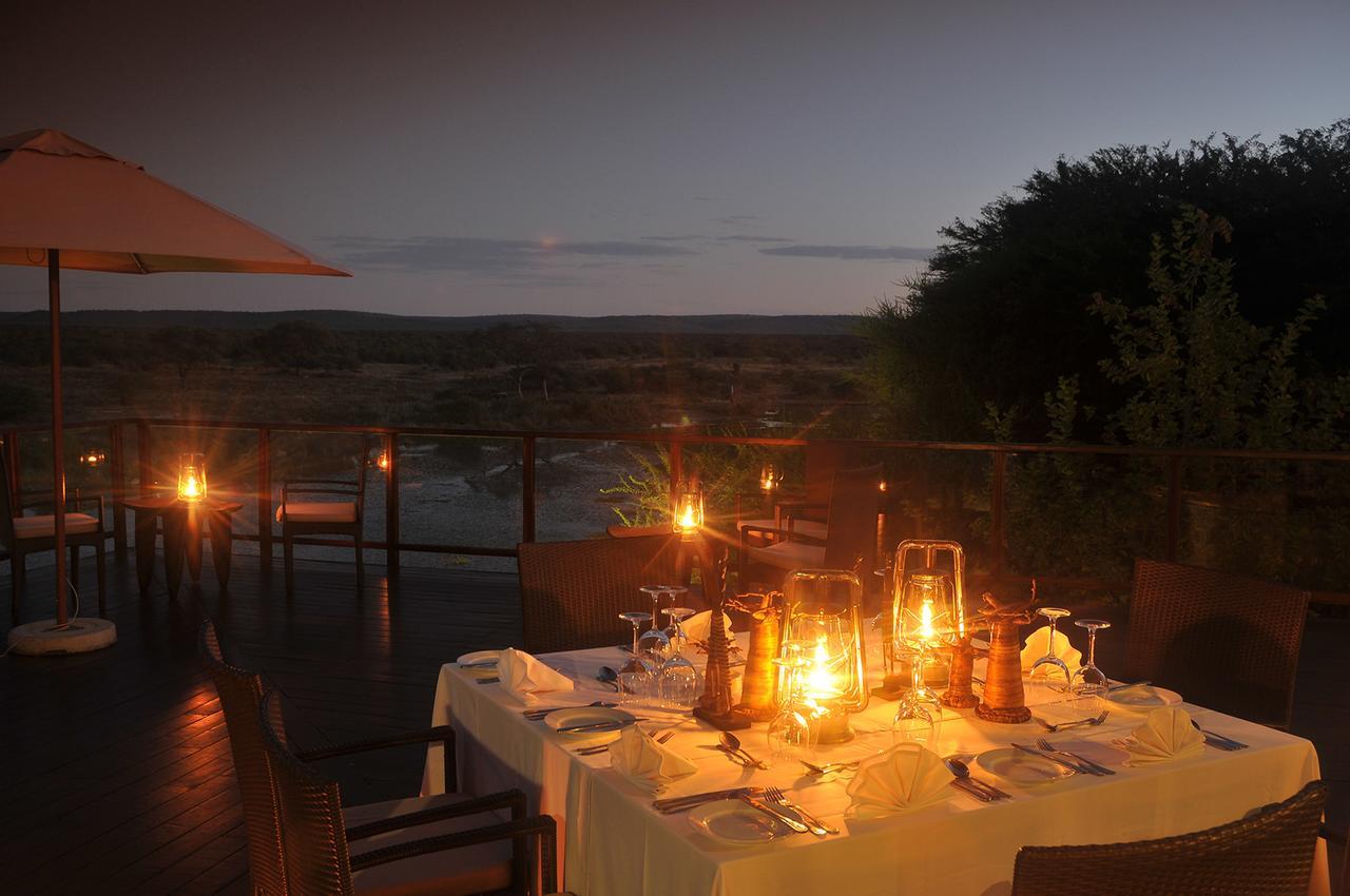 Tau Game Lodge Madikwe Game Reserve Exterior photo