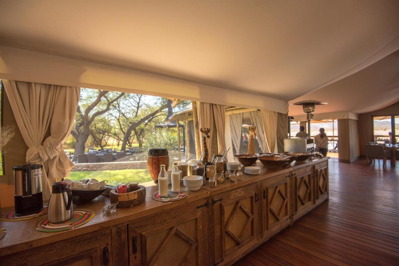 Tau Game Lodge Madikwe Game Reserve Exterior photo